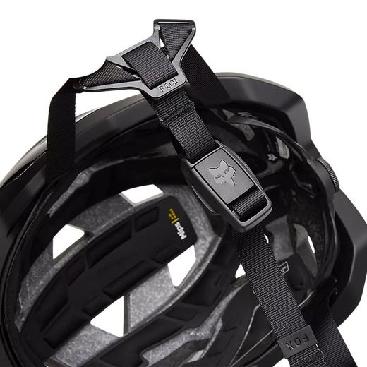 🪖⚫ Casco Fox Speedframe Pro – Seguridad y Estilo para MTB y Enduro | Negro Mate 🚵‍♂️