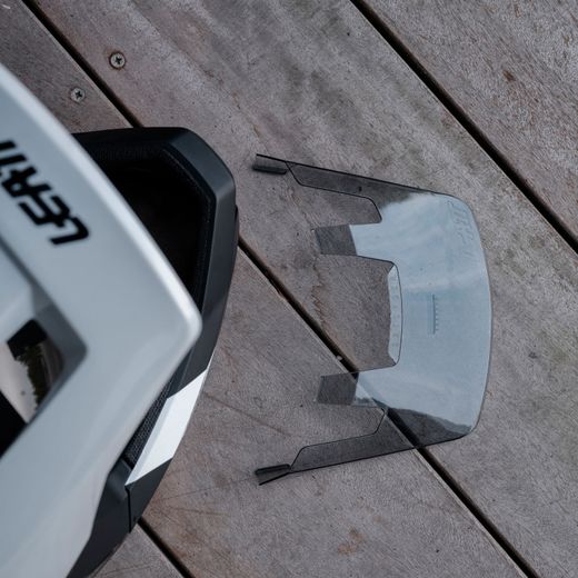 🧠🤍 Casco Leatt MTB Gravity 5.0 Blanco – Protección máxima, ligereza extrema y estilo impecable ⚡🚵‍♂️