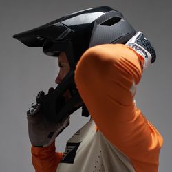 🧠⚫ Casco Leatt MTB Gravity 5.0 Negro – Máxima protección, rendimiento profesional y estilo agresivo 🚵‍♂️🔥
