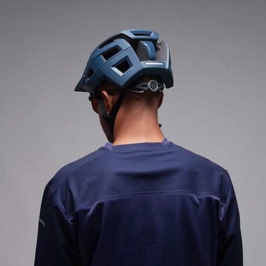 💙🚵‍♂️ Casco Leatt MTB Trail 3.0 Azul | Protección, confort y estilo sobre el sendero 🌲⚡