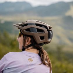 🤎🚵‍♂️ Casco Leatt MTB Trail 3.0 Marrón | Protección y estilo para los amantes del trail 🌲💨