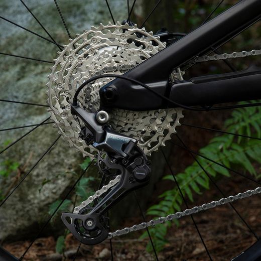 ⚙️🚵‍♂️ Cassette SHIMANO DEORE 12 Velocidades  🔁 Precisión, suavidad y rendimiento en cada cambio