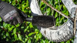 Cepillo Muc-Off Componentes y Ruedas 🛞 Limpieza Profunda | Ideal para Bicicletas 🚴 y Motos 🏍️