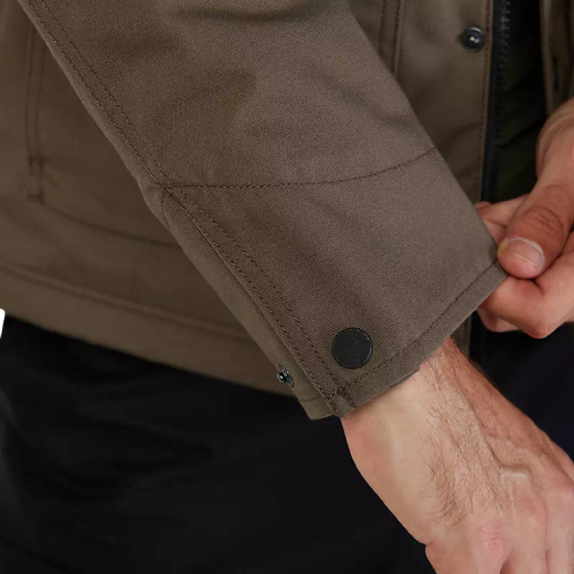 Chaqueta Fox Mercer – Estilo Urbano y Protección Todo Terreno