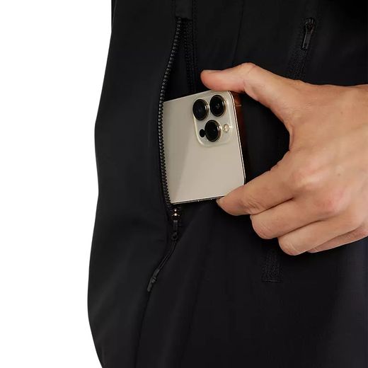 🧥🔥🚵‍♀️ Chaqueta Fox Ranger Fire – Protección y Calidez para el MTB Negra