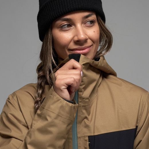 🤎🚵‍♀️ Chaqueta Leatt MTB HydraDri 3.0 Mujer Marrón Brass – Protección, confort y estilo en cualquier clima 🌧️✨