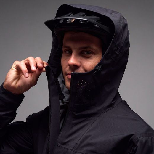 ⚫🚵‍♂️ Chaqueta Leatt MTB HydraDri 5.0 Negro – Protección total y rendimiento extremo en cualquier clima 🌧️🔥