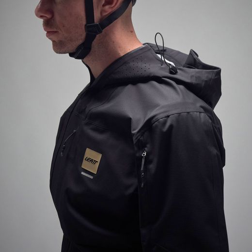 ⚫🚵‍♂️ Chaqueta Leatt MTB HydraDri 5.0 Negro – Protección total y rendimiento extremo en cualquier clima 🌧️🔥