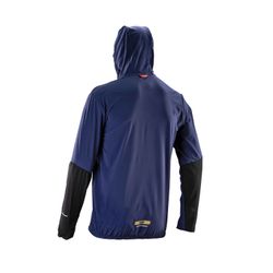 💙🌬️ Chaqueta Leatt MTB WindBlock 1.0 Azul Galaxy – Ligera, técnica y lista para la acción 🚴‍♂️💨