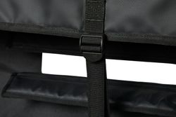 Cubierta Fox para Plataforma Trasera Pequeña Negra | Protección y Estilo para tu Vehículo 🚙