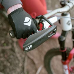 🛡️ Cubre-Manos Crankbrothers Guardian – Montaje Universal  🚵‍♂️ Protección, control y confianza en cada ruta