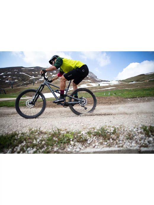 🩳 Culotte MTB AIS Click Short con Badana – Pantalón Corto Cargo para Ciclismo de Montaña 🚵‍♂️