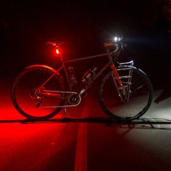 🚴‍♂️💡🔴 Pack de Luces Blackburn Dayblazer  – 550 + 65 Lúmenes 🔥 | Luces Delantera y Trasera para Ruta y Ciudad 🌙