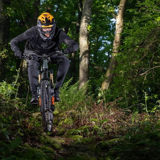 Gafas Fox MTB Main – Visión Clara y Protección para el Trail Verde Oliva