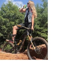 🕶️✨ Gafas Pit Viper Gold Standard – Lentes Reflectantes Oro | Estilo, Protección y Visibilidad Máxima 🚴‍♂️🌟