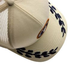 🧢✨ Gorra Fox Trucker Circa 74 de Mujer – Estilo retro con frescura total 🦊🌼