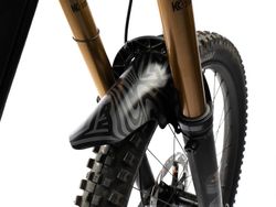 🚵‍♂️ Guardabarros AMS – Camuflaje de Combate  🛡️ Protección y estilo para tu aventura