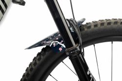 🚵‍♂️ Guardabarros AMS – Sakura  🌸 Protección elegante con un toque de estilo japonés