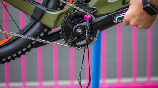 Herramienta Muc-Off para Limpiar y Lubricar Transmisión E-Bike ⚙️🔩 | Allen 5/6mm y Torx T30 🚴‍♂️ | Mantenimiento Fácil y Seguro 🔧✨