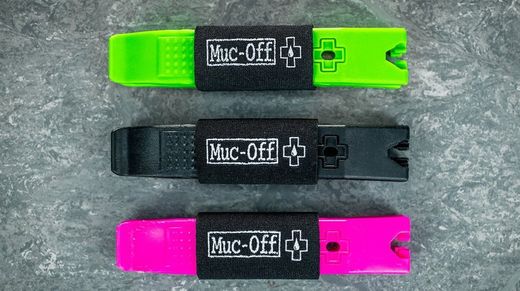 Display 24 Desmontables Muc-Off 🚴‍♂️🔧 | 8 Negras ⚫ 8 Verdes 💚 8 Rosas 💗 | Herramienta Ligera y Resistente para Ciclistas 🚴‍♀️✨