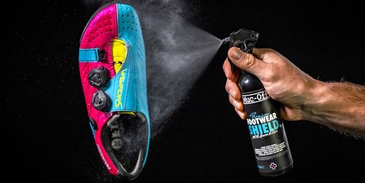 KIT CUIDADO ZAPATILLAS MUC-OFF (INCLUYE LIMPIADOR/NEUTRALIZADOR