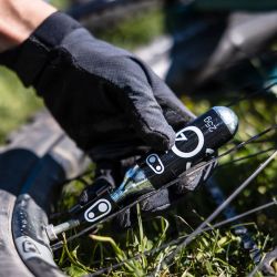 Kit de Herramientas Crankbrothers SOS TS18 – Compacto, Completo y Listo para Salir