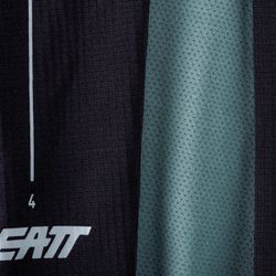 🚵‍♂️💚 Kit Leatt MTB Gravity 1.0 Verde Mist – Estilo, comodidad y control total en cada bajada 🌲🔥