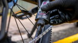 Kit Muc-Off E-Bike 🚴‍♂️ Limpieza, Protección y Lubricación | Cuida tu Bicicleta Eléctrica al Máximo ✨🔧