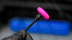 Kit Válvula Tubeless + Soporte Muc-Off Secure Tag 🛠️🚴‍♂️ para Localizador Apple AirTag 🍏🔒 | Seguridad y Rendimiento para tu Bicicleta