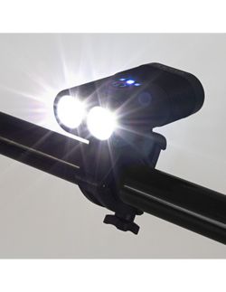 🚴‍♂️💡 Luz Delantera para Bicicleta Focus S.O.S.  – 600 Lúmenes 🔦 | Seguridad y Visibilidad en Cada Ruta 🌙