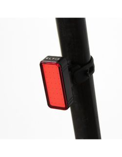 🚴‍♂️🔴 Luz Trasera Eitin Focus para Bicicleta  – 50 Lúmenes 💡 | Alta Visibilidad y Seguridad en Cada Ruta 🌙