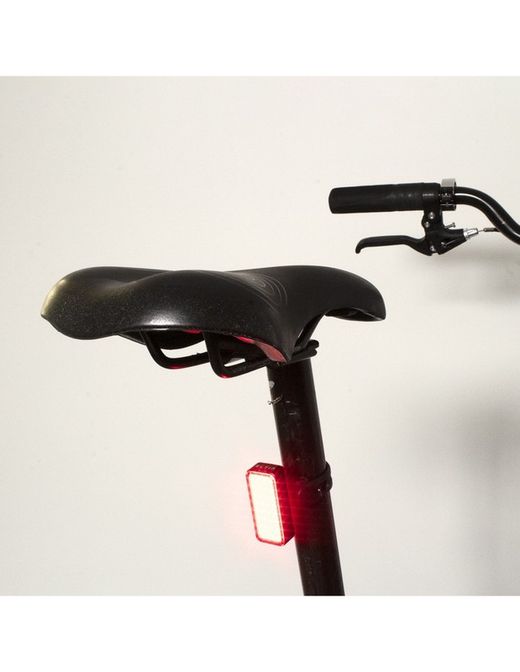 🚴‍♂️🔴 Luz Trasera Eitin Focus para Bicicleta  – 50 Lúmenes 💡 | Alta Visibilidad y Seguridad en Cada Ruta 🌙