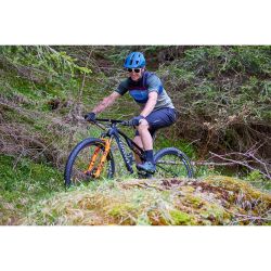 🚴‍♂️ Maillot E-SHIRT – Camiseta de Ciclismo en Tejido Técnico y Corte Cómodo 🌬️✨