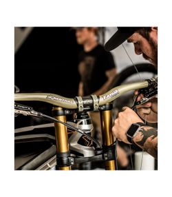 🚵‍♂️ Manillar Renthal Fatbar Carbon V2 Negro (800x40 mm) 🖤
