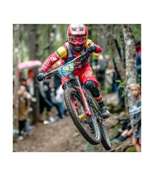 🚵‍♂️ MANILLAR RENTHAL FATBAR LITE CARBON V2 NEGRO (760x30 mm) – Rendimiento Total 🖤💎