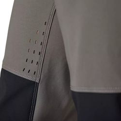 🩳🔥 Pantalón Corto Fox Defend Race para Mujer Gris Peltre | Protección, Comodidad y Rendimiento en MTB : Rendimiento y Estilo en Cada Ruta