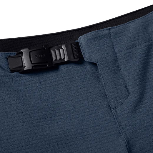 👖⚫ Pantalón Corto Fox Defend Juvenil – Resistencia y Comodidad 🚴‍♂️🔥