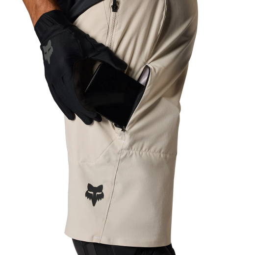 🩳🔥 Pantalón Corto Fox Flexair – Ligereza, Elasticidad y Máximo Rendimiento para MTB