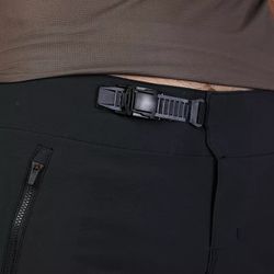🚵‍♂️🔥 Pantalón Corto Fox Flexair – Ligereza y Rendimiento para el MTB 🚵‍♂️🔥 Negro