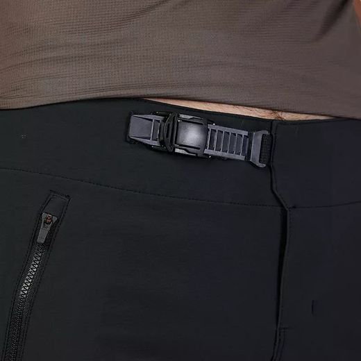 🚵‍♂️🔥 Pantalón Corto Fox Flexair – Ligereza y Rendimiento para el MTB 🚵‍♂️🔥 Negro