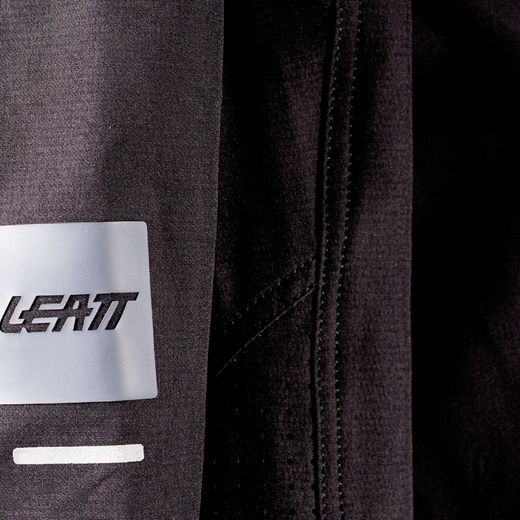 🚵‍♂️⚫ Pantalón Corto Leatt MTB Gravity 2.0 Jr Negro – Máxima libertad y protección para jóvenes riders 💨🔥