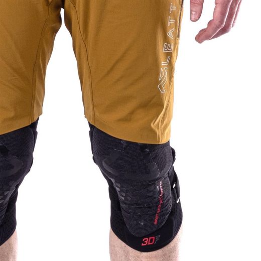 🩳 Pantalón Corto Leatt MTB Trail 1.0 Peanut 🚵‍♂️🌟 – Rendimiento y Estilo para tus Rutas de MTB
