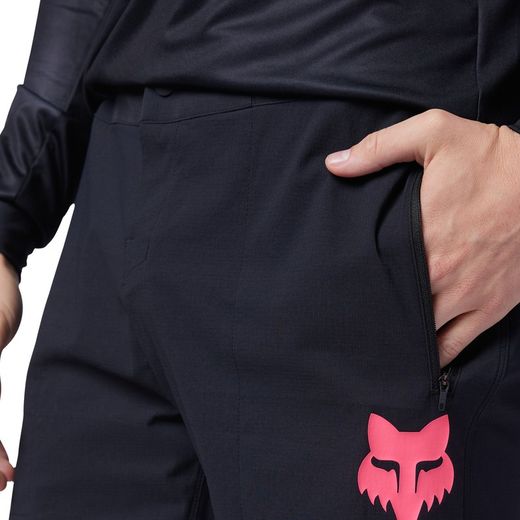 🚴‍♂️🔥 Pantalón Corto Ranger Race Fox – Rendimiento y Comodidad en Cada Ruta de MTB 🌄