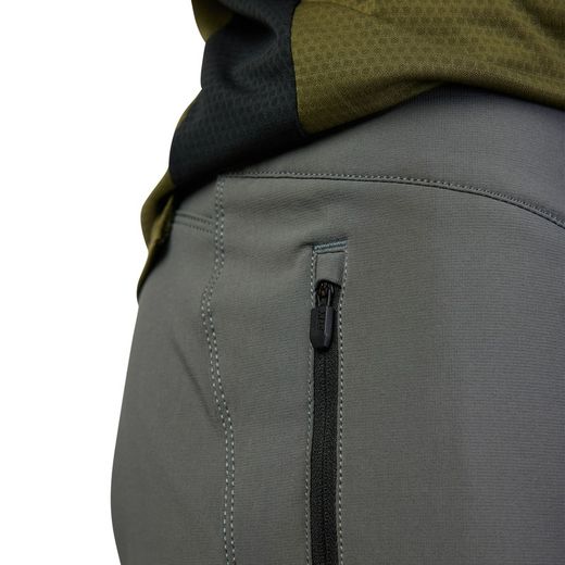 🩳🚵‍♂️ Pantalón Corto Fox Defend Gris – Resistencia y Rendimiento para MTB y Enduro 🦊🔥