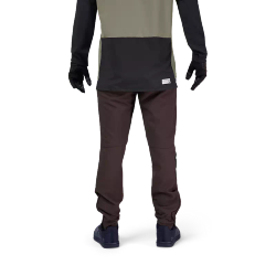 🌲🏔️🚴‍♂️ Pantalón FOX Defend Fire – Protección y Rendimiento para MTB en Climas