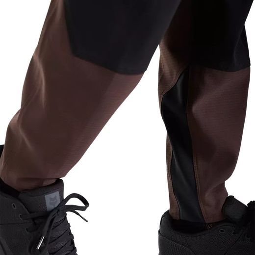 🦊🛡️ Pantalón Fox Defend 🚵‍♂️🔥 Máxima Resistencia y Rendimiento para MTB Marrón cacao