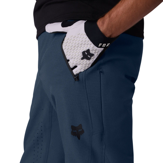 🦊🛡️ Pantalón Fox Defend 🚵‍♂️🔥 Máxima Resistencia y Rendimiento para MTB Marrón cacao