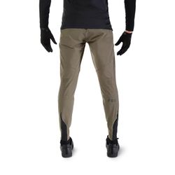 👖🚵‍♂️⚡ Pantalón Fox Flexair – Ligereza y Máximo Rendimiento para el MTB