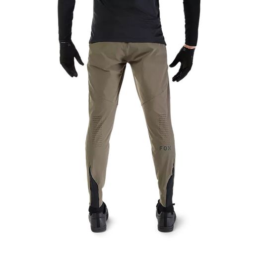 👖🚵‍♂️⚡ Pantalón Fox Flexair – Ligereza y Máximo Rendimiento para el MTB