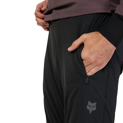 👖⚫ Pantalón Fox Flexair Pro Fire Alpha® – Máximo Rendimiento y Protección para MTB 🔥🚴‍♂️
